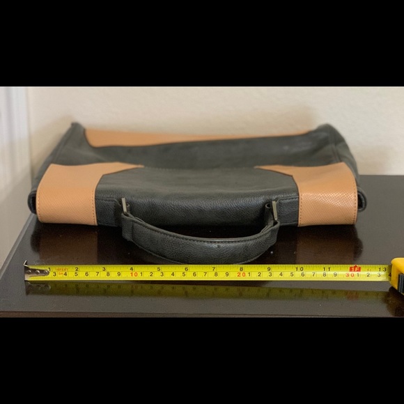 Gray and Peach Poverty Flats Messenger Bag - Picture 4 of 11